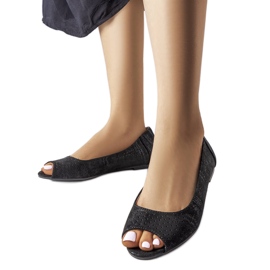 Black openwork ballerinas from Lavoie