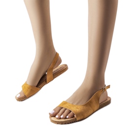 Hebron brown flat sandals