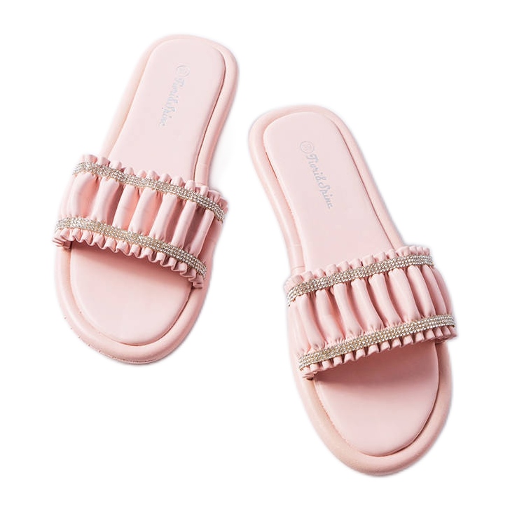 Pink sandals with zircons from Anapor Pink sandals with zircons from Anapor