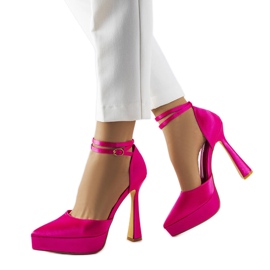 Pink high heel pumps from Dallas Pink high heel pumps from Dallas