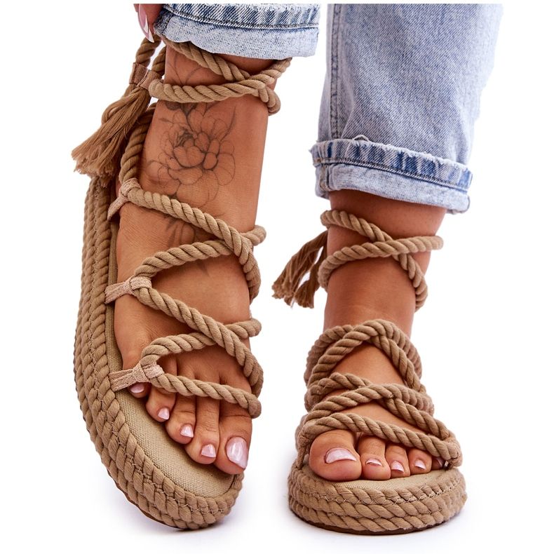 Tied Sandals On A Chunky Platform Dark Beige Can't Wait