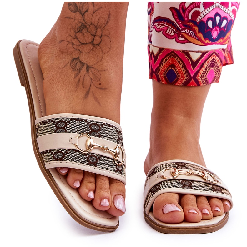 Classic Flat Heels Beige Marlene