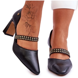 Leather Pumps With Belt Maciejka 05950-01 Black