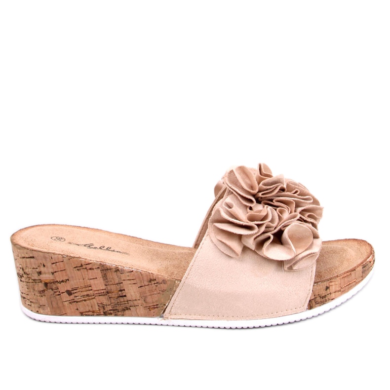 BM Wedge sandals with flowers from Peluso Beige