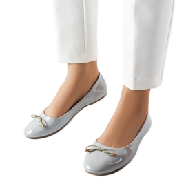 Lakewood gray lacquered ballerinas grey