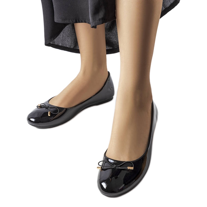 Lakewood black patent ballerinas