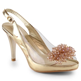 Sandals transparent pins with golden Sabatina beads