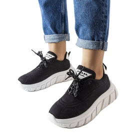 Aisys black sneakers
