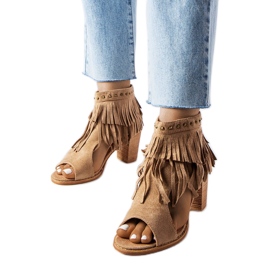 Openwork boots on the M263 post beige Openwork boots on the M263 post beige