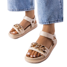 Beige sports sandals with chain from Machesney