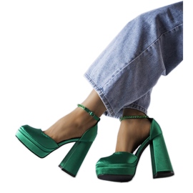 Green high heel pumps from Elida