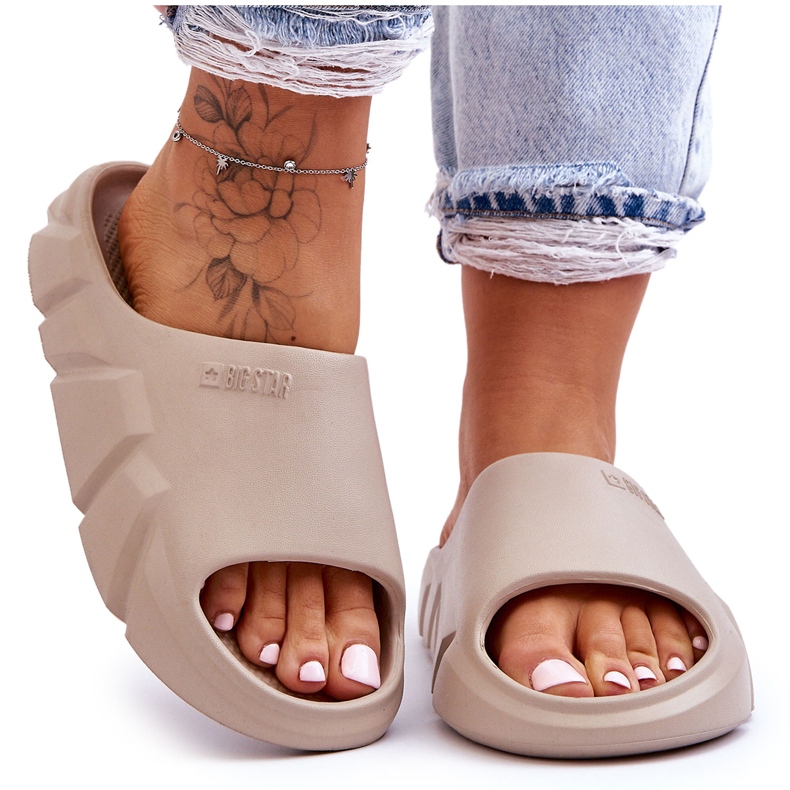 Women's Lightweight Big Star Foam Slippers LL274593 Beige