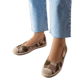 Green slip-on espadrilles from Benedum beige
