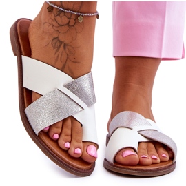 Jezzi Classic Women's White and Silver Flip-Flops