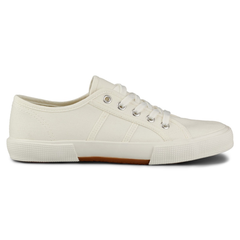 White low sneakers