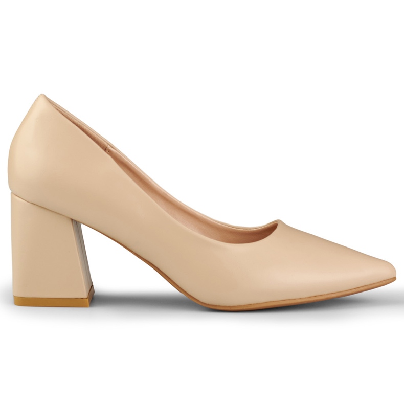 Beige pumps from Laila