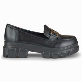Black women's shoes on the Garii platform