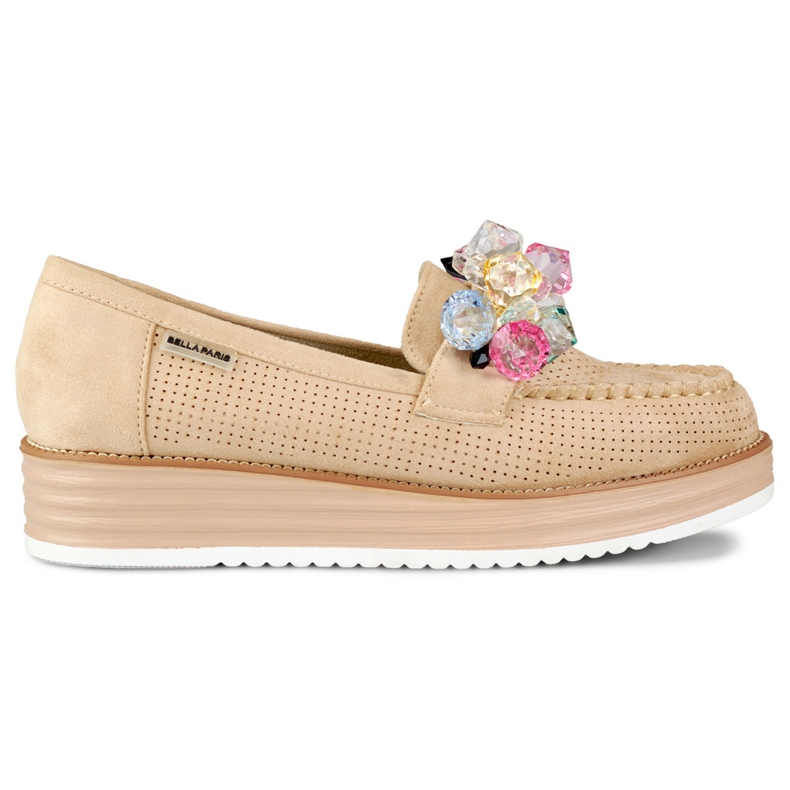 Openwork beige platform shoes with a decoration Openwork beige platform shoes with a decoration