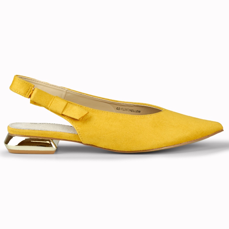 Women's pumps with a low, elegant heel yellow