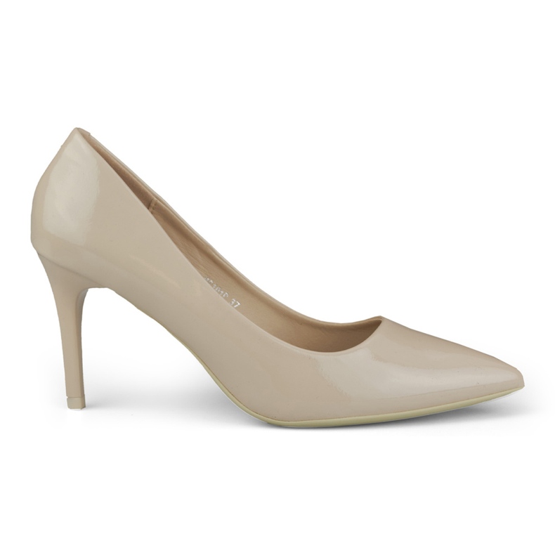Lacquered beige high heel pumps