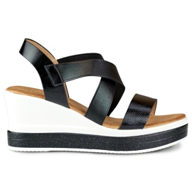 Comfortable wedge sandals with black straps