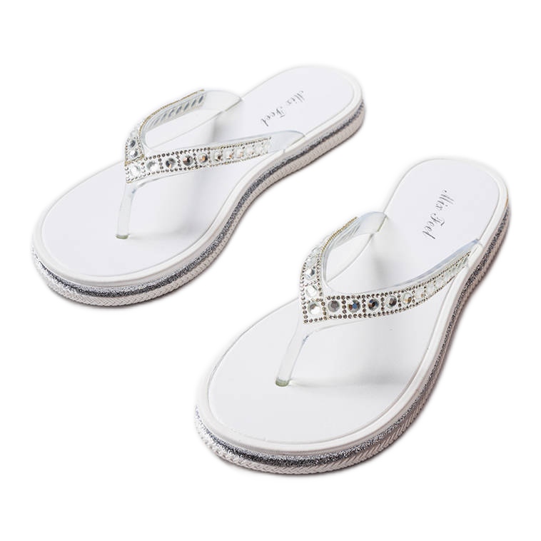 White flip-flops with cubic zirconia Patrier