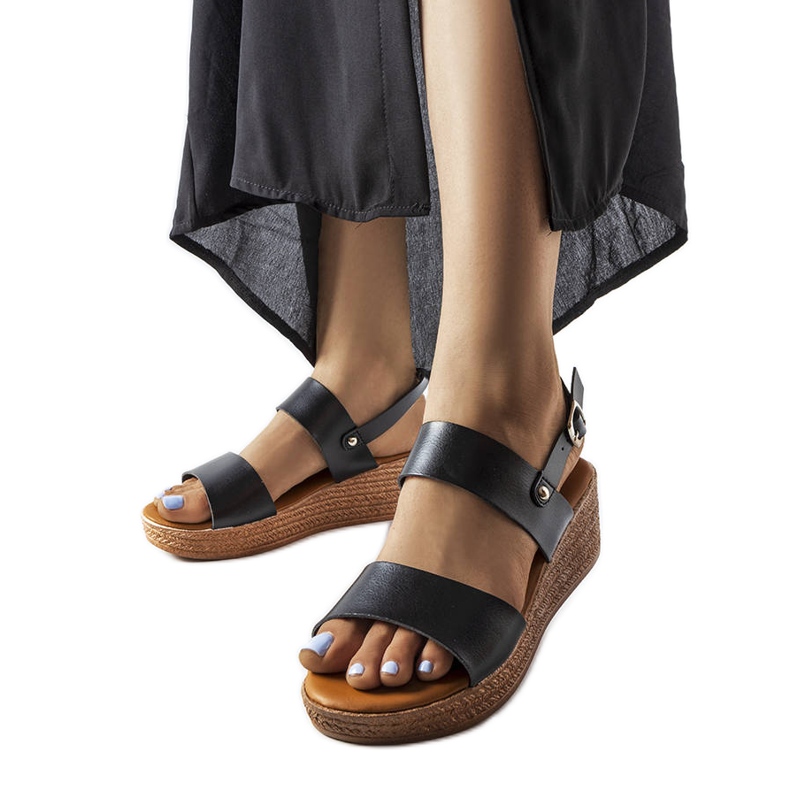 Black wedge sandals from Pogibonsi