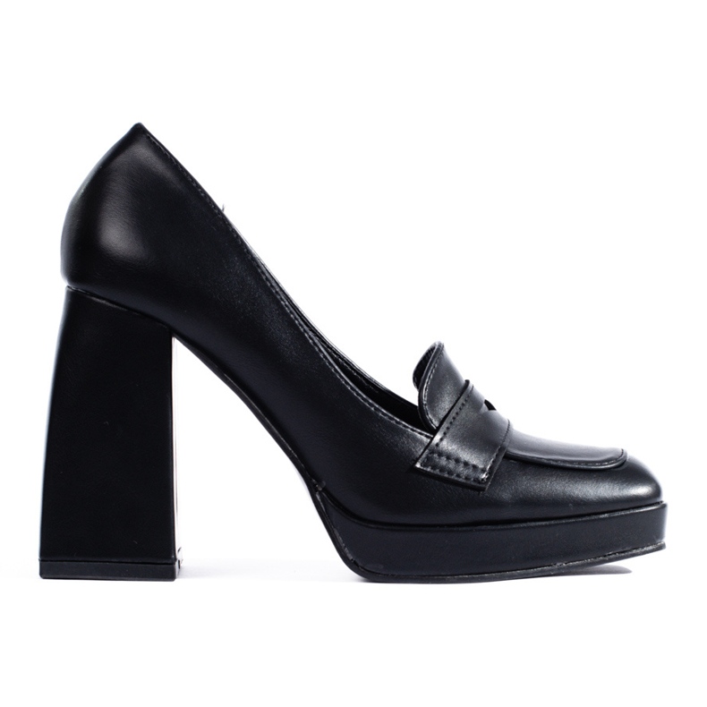Shelovet black boots with a thick block