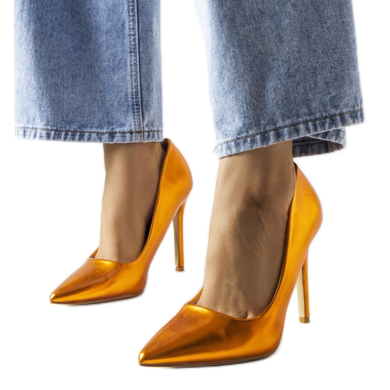 Orange metallic heels from Delis