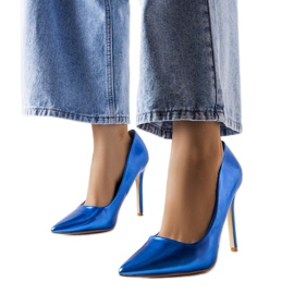 Blue metallic heels from Delis Blue metallic heels from Delis