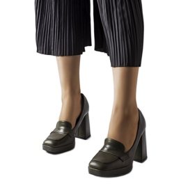 Dark green pumps from Inès