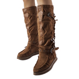 Inna Brown boots with an indoor wedge from Filiberta