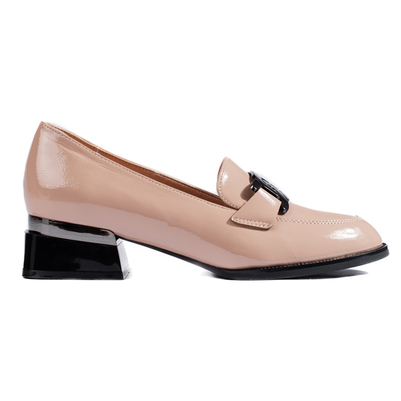 Ladies' beige lacquered shoes with a Vinceza buckle