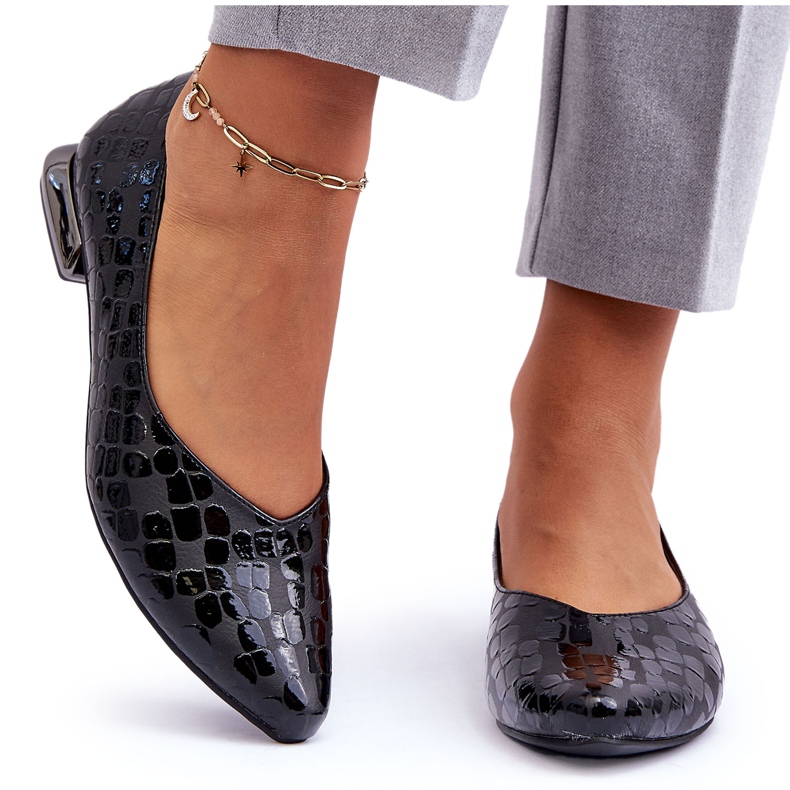PD1 Vaani Leather Flat Heels Black Vaani