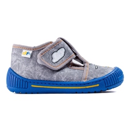 Gray helicopter slippers from Shelovet grey