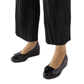 Black ballerinas with a leather insole from Kajla