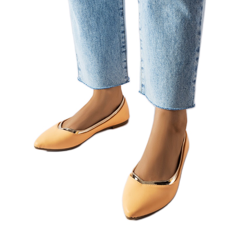 Orange pointy toe ballerinas from Vittorio