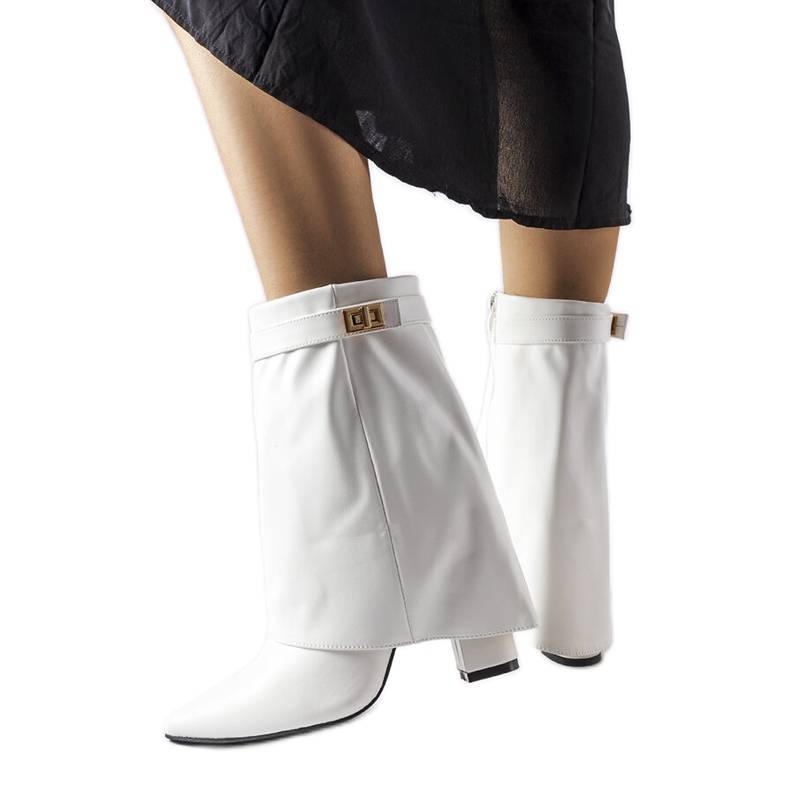 White boots with rolled-up uppers from Aya