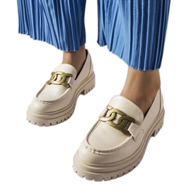 Inna Beige loafers decorated with a Schlanders buckle