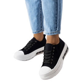 Black Willis sneakers