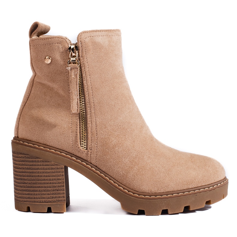 Suede beige ankle boots with a wide heel by Vinceza