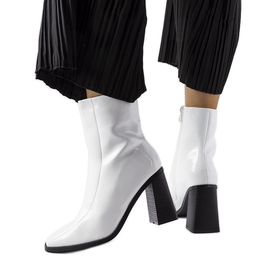 White ankle boots no heel best sale