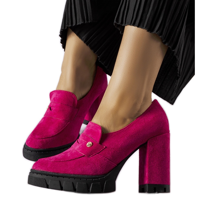 Pink high-heeled pumps from Vinceza