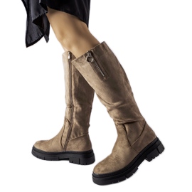 Dark beige insulated Vinceza boots
