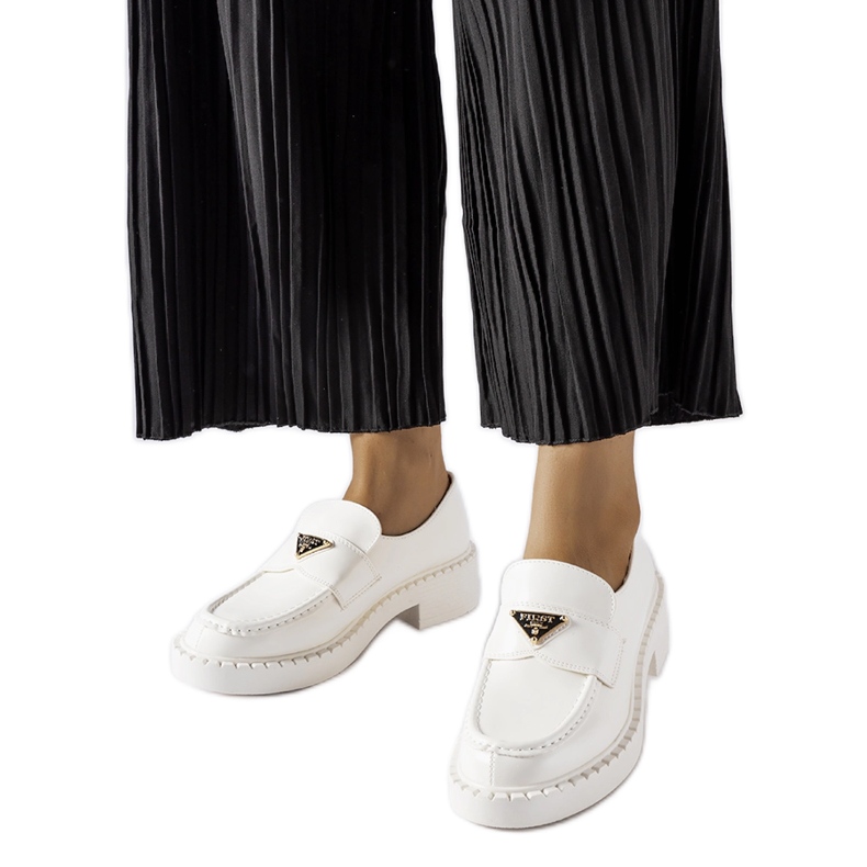 Inna Milne white women's moccasins