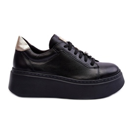 Leather Sports Shoes on the Platform Maciejka 06191-01 Black