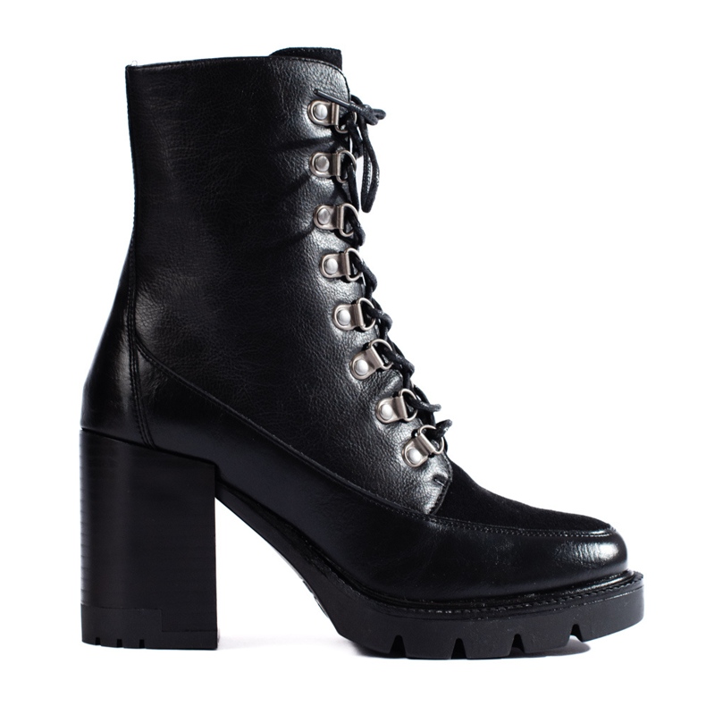 Vinceza lace-up black ankle boots