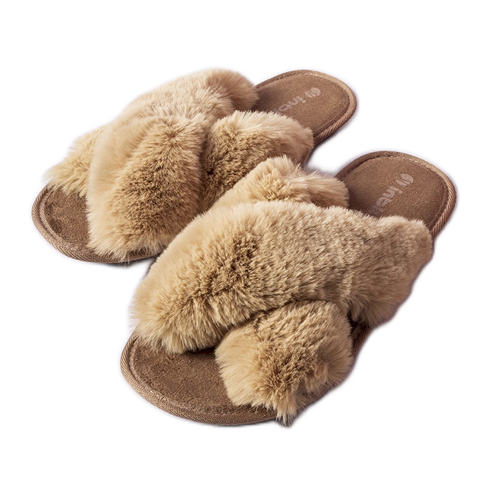 Beige slippers decorated with Morano fur