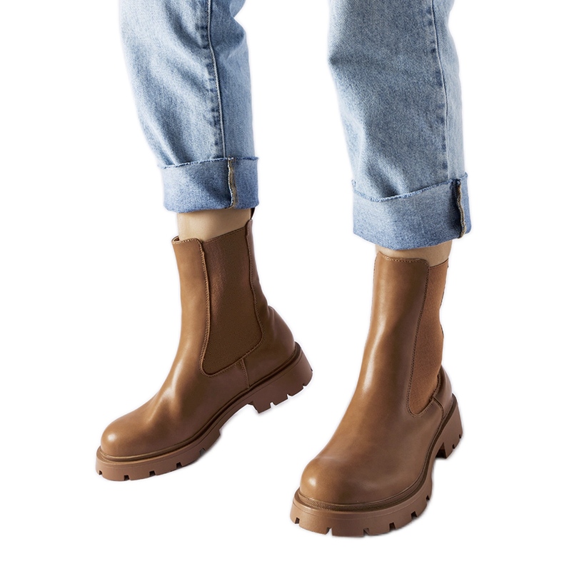 Brown high slip-on Chelsea boots from Verones