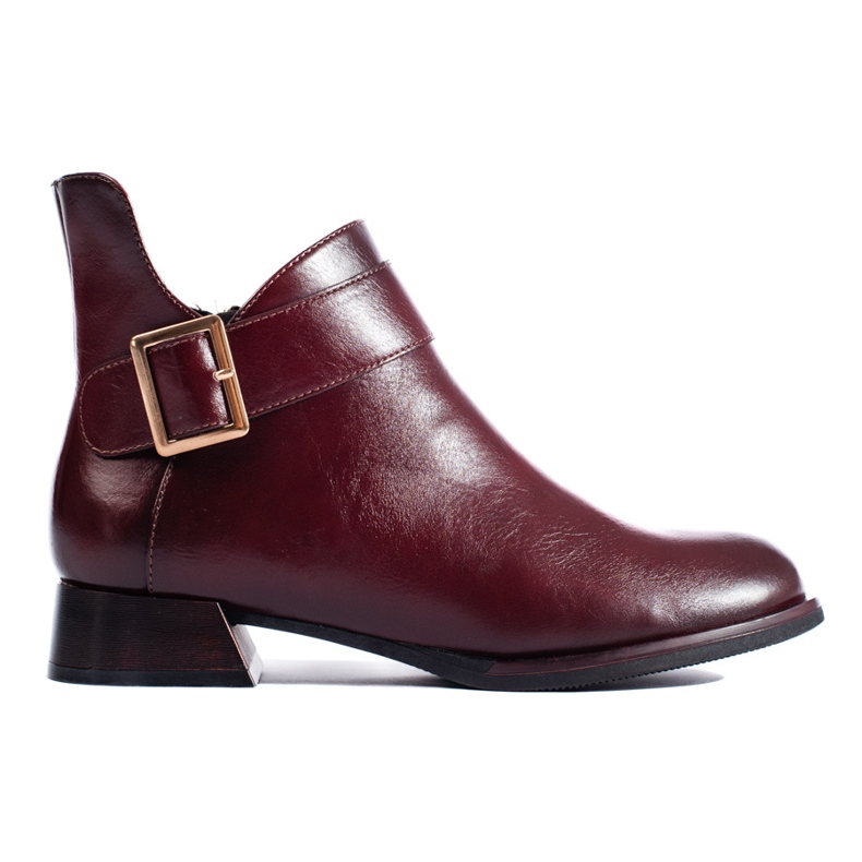 Elegant burgundy ankle boots with a Vinceza buckle red